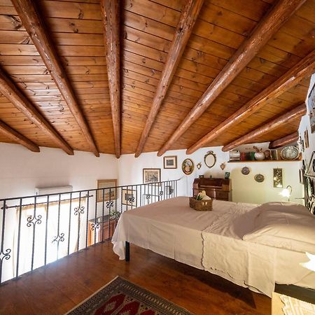 Familyholidays La Finestra Di Fronte Cefalu Exterior photo