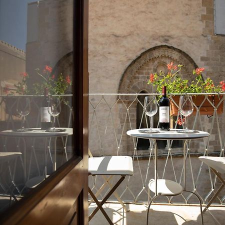 Familyholidays La Finestra Di Fronte Cefalu Exterior photo