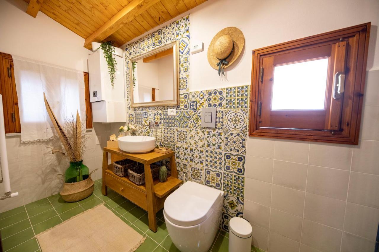Familyholidays La Finestra Di Fronte Cefalu Exterior photo